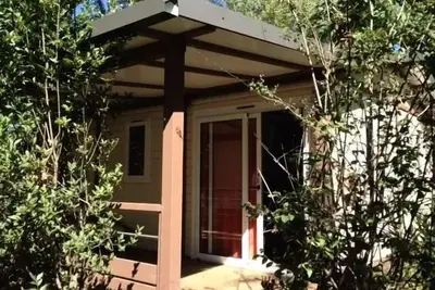 Image de Chalet Confort Tiare 32m² 3 chambres - Terrasse couverte + climatisation 6 personnes