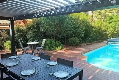 Image de 132 Verdiers - Agréable villa spacieuse avec piscine chauffée