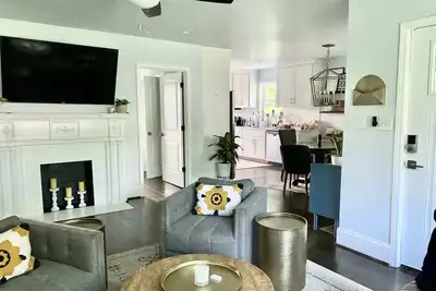 Image de Blue Door: Walk to Avondale, Dog-Friendly w Yard