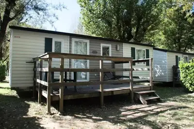 Image de Mobilhome 4 couchages 24m² 4 personnes