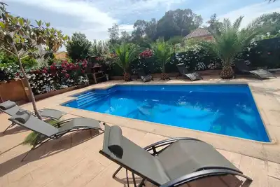Image de Casa de Lujo con Encanto y Piscina Dentro de Candeleda