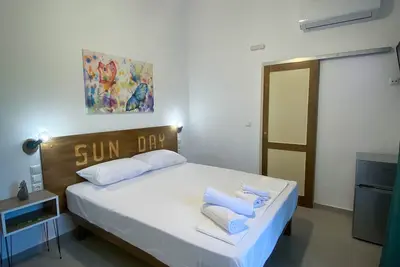 Image de Sun Day seaside luxury apartments Artemida #6