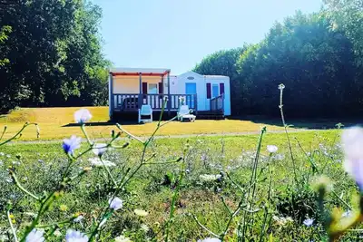 Image de Mobil home 2 chambres panoramique Dordogne climatisé lave -vaiselle 6 personnes
