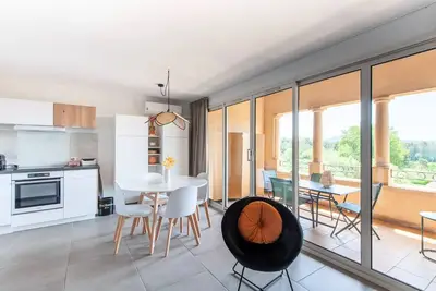 Image de Gemütliches und klimatisiertes Apartment 3 Zimmer 6 Personen - Prestige - super Home