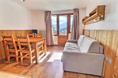 Image de Konfortable 2 Parte, Skis To Pieds Und Near Handel