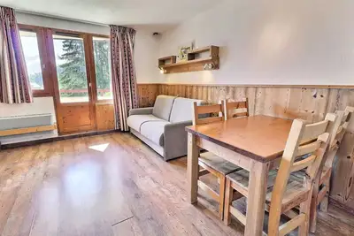 Image de Konfortable 2 Parte, Skis To Pieds Und Near Handel
