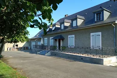 Image de Belle et spacieuse résidence de campagne