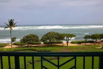 Image de Top floor 2 bedroom Oceanfront Unit!