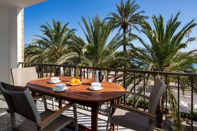 Image de Confortable appartement pour 4 personnes avec Wifi, Tv, terrasse et parking