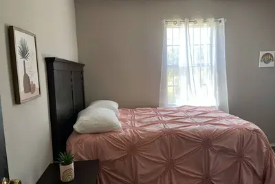 Image de Cozy 3 Bedroom Home