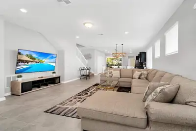 Image de Solterra Resort - 5 Bed 5 Baths Villa