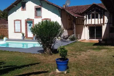 Image de Adorable Maison 4 Ă 6 personnes avec piscine