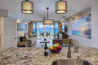 Image de *Oceanfront *Exclusively Upgraded 1 Bed 1 Bath