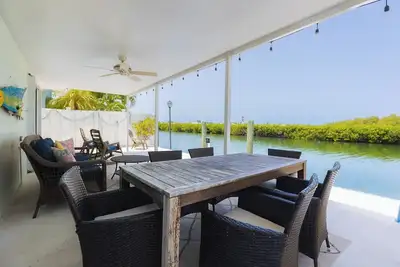 Image de Sunsets in Paradise 2 bed 2 bath with Cabana Club