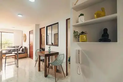 Image de Hermoso y Cómodo Apartamento en El Poblado! ! !