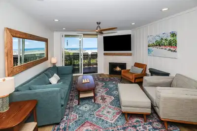 Image de *Brand New* Luxury remodel -Oceanviews throughout condo - G115 North Coast Village