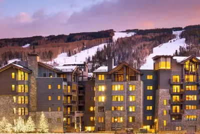 Image de Convenient 2br Lionshead condominium at The Lion w/ indoor pool, hot tub, & gym!
