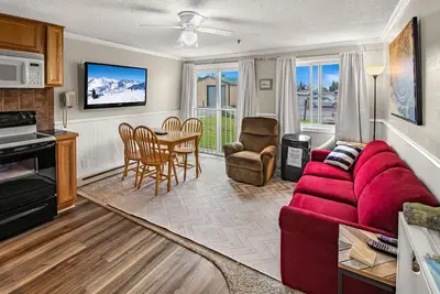 Image de Ml147 Fresh & Fun 1br Sleeps 4 Near Village Slope Access Wi-Fi Ez Park No Steps