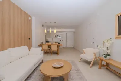Image de Luxury Ocean Views Apt in Hallandale Beach