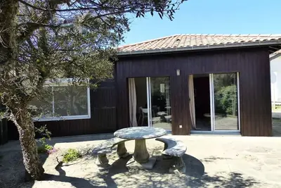 Image de Hossegor- Villa Paul entre lac et océan, rénovée pour 4 personnes- Wifi gratuit