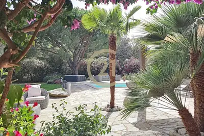 Image de Villa avec piscine à deux pas du centre ville de Porto Vecchio