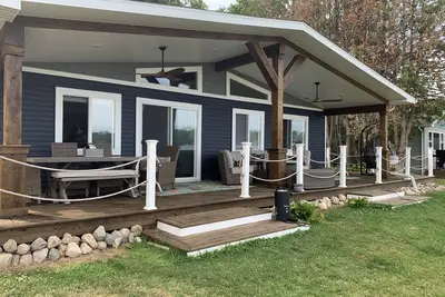 Image de Three bedroom house with beach volleyball on the Tri-lakes