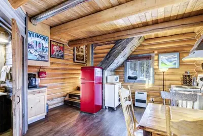 Image de Log Cabin with Amazing Mountain & Lake Views (allergy-friendly)