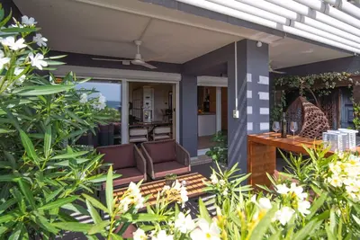 Image de Merveilleuse maison de vacances avec Wifi, bain Ă remous, climatisation, Tv, terrasse et parking