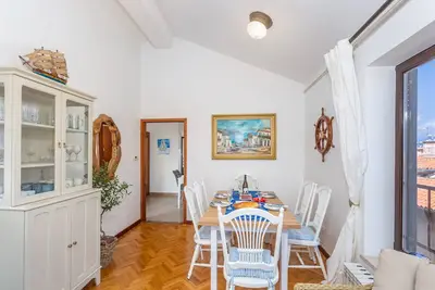 Image de Bright 3-Bedroom Apartment in Lovran