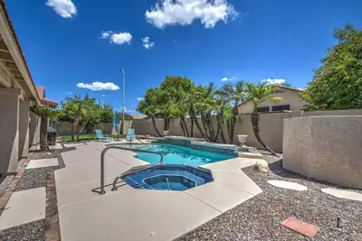 Image de Splash Into Summer - 10% Off All July Stays!
