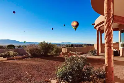 Image de Nm Home w/ Mountain Views + Sunrise