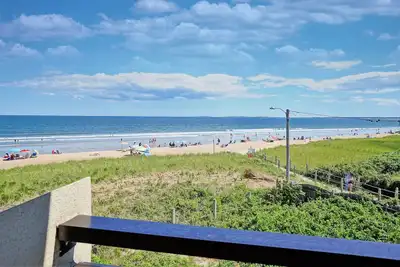 Image de Oceanview Oasis by Bayley Vacation Rentals