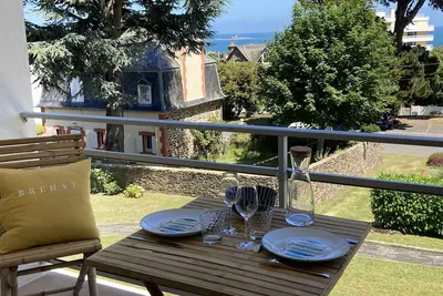 Image de Bel appartement vue mer Ă 300 m de la plage