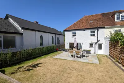 Image de 1 Rainbow Villa, Westbourne - sleeps 5 guests in 3 bedrooms