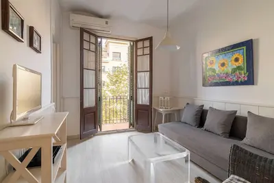 Image de Bright flat in the heart of Barcelona