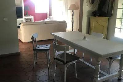 Image de Charmante Villa au Calme Avec Jardin Arboré