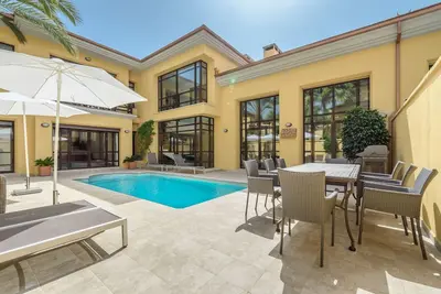 16 - Bahia de Banus villa w private pool