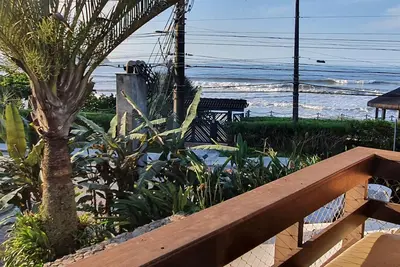 Image de Seafront Residence - Condominium right on the sand