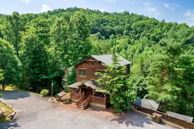 Image de Luxury Cabin between Pigeon Forge and Gatlinburg