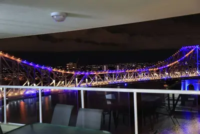 Image de Bridge & River View