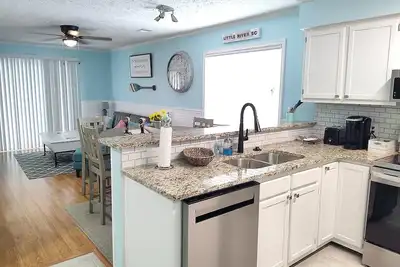 Image de Cute Little River Condo, Newly updated 2 bedrooms 3 beds, sleeps 4-5