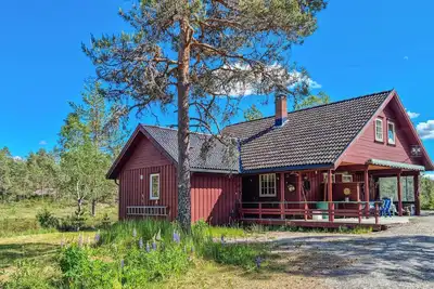 Maison de 5 chambres au bord du lac à.