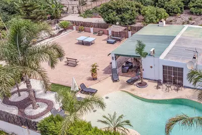 Image de Belle maison à Nerja avec cuisine