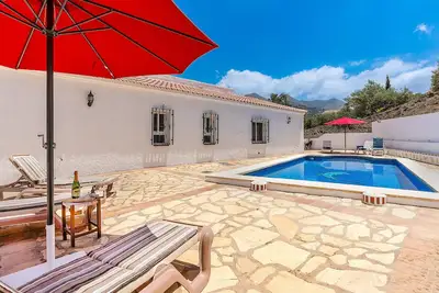 Image de Superbe maison de 3 chambres à Árchez