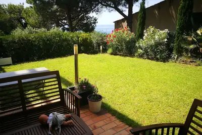 Image de appartement   avec jardin terrasse  vue sur mer
