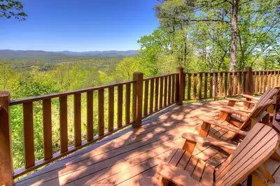 Image de Almost Heaven | Incredible Mountain Views-Near Local Wineries and Helen, Ga