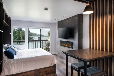 Image de Condo w/waterfront views, A/C & king-sized bed - Marina Cay Vista Della Baia