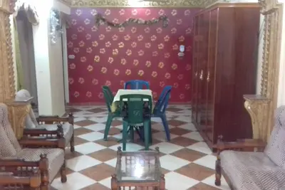 Image de A 3-Br apt w Fp, Gv & 20 min to the sea & Muntazah