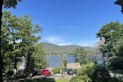 Image de Lake George~ Walk to Village and Beaches ~Beautiful Lake Views~Huge