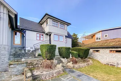 Image de Belle maison de 3 chambres à Hovås